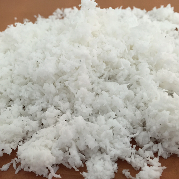Measuring the color of desiccated coconut